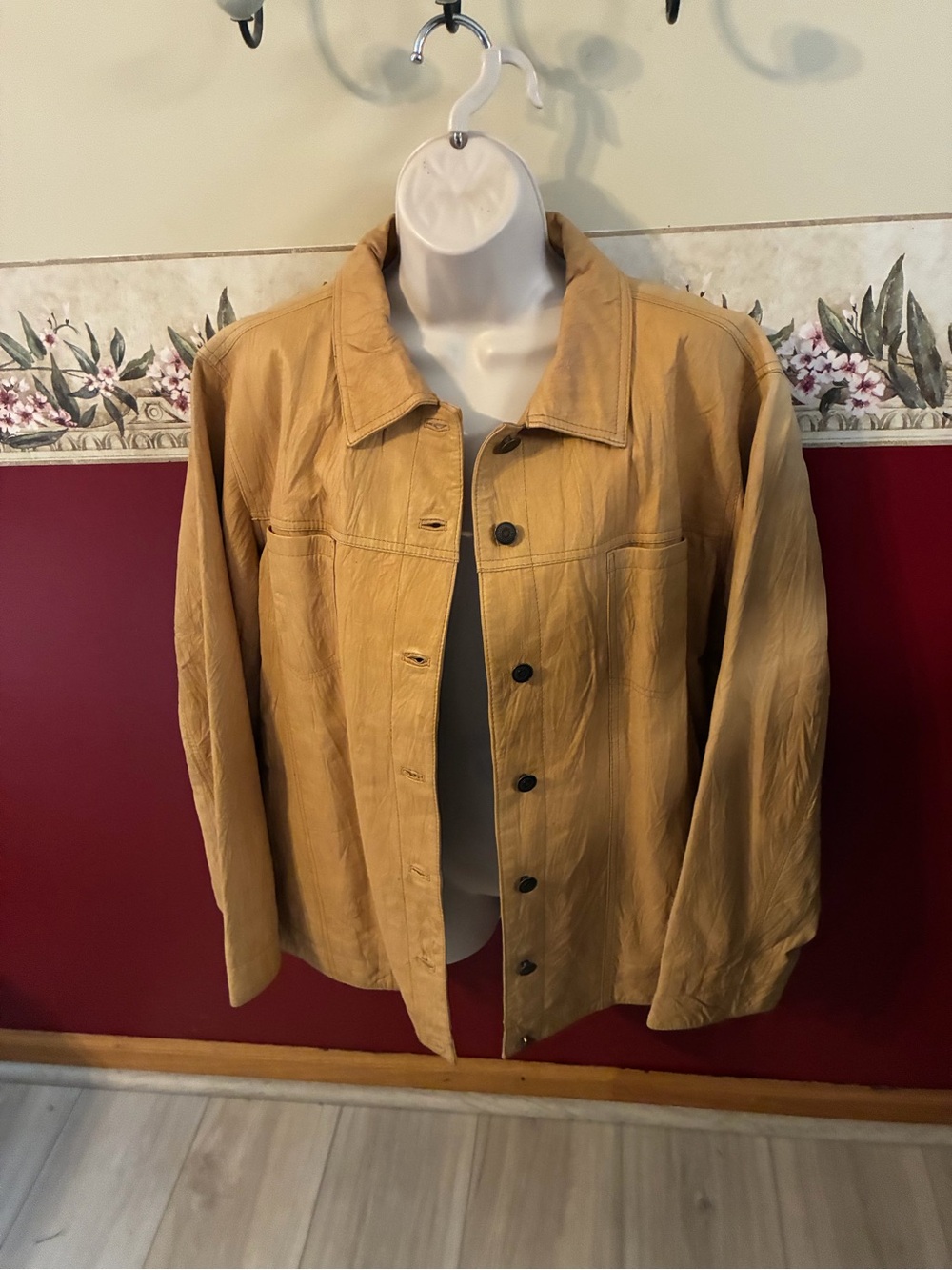 Women's Tan Leather Button-Front Jacket